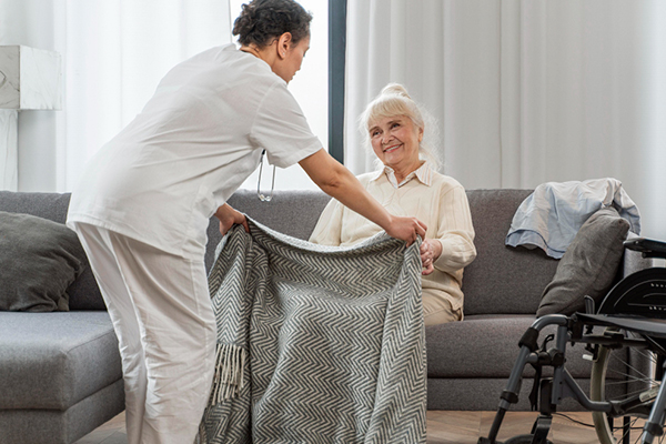 Los hogares geriátricos son un lugar agradable y tranquilo para las personas de la tercera edad.
