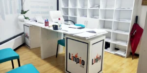 fondo oficina limpio